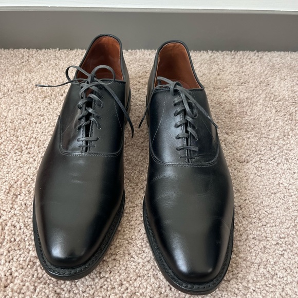 Allen Edmonds Black Leather Cap-Toe Oxford main image 5